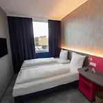 Hey Lou Hotel