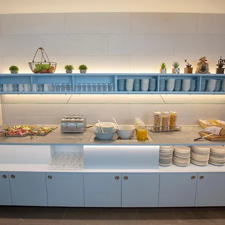Ibis Styles Hotel 3*