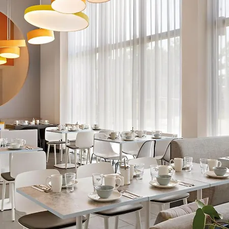 Hotel Ibis Styles 3*