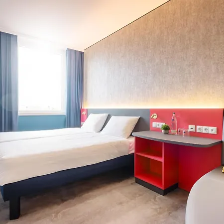 Ibis Styles 3*